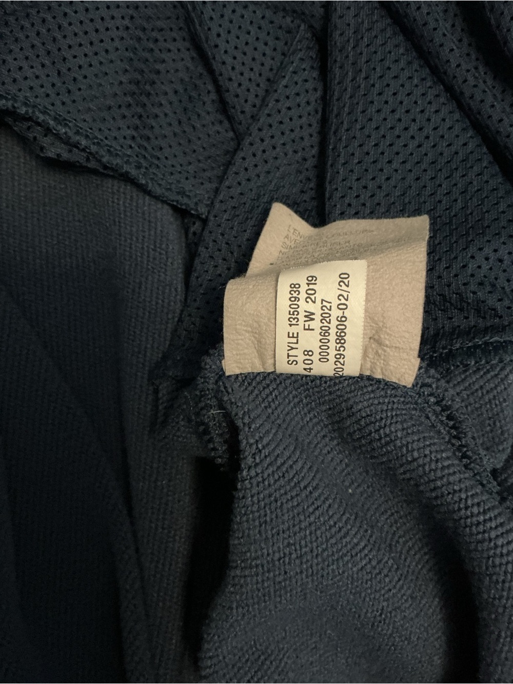 Under Armour Men's Hooded Sweatshirt in Dark Blue - Picture 4 of 5